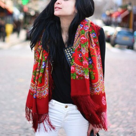 Red Boho Chic Scarf Wrap Shall Street Fashion Gypsy Scarf Spell Rose - Picture 7 of 10